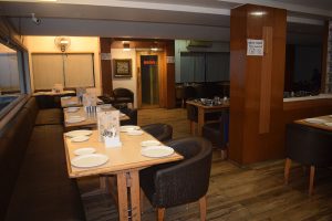 dining 5